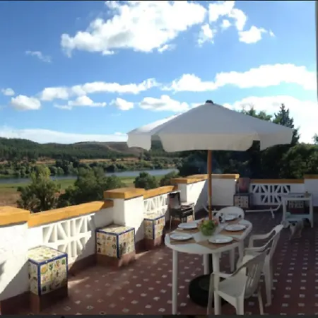 Appartamento Cozy With View, 80 M² *